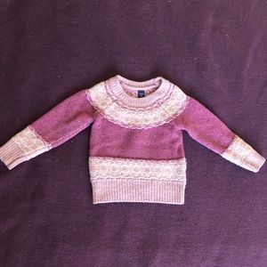 Little girl’s sweater